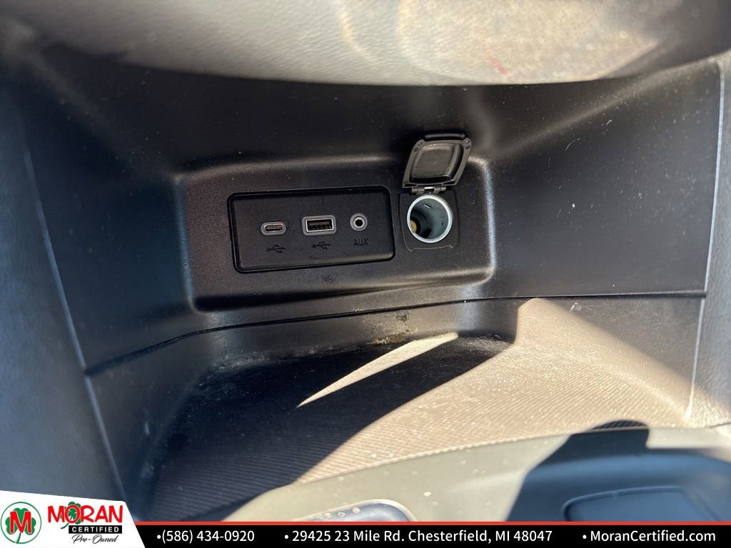 Used 2022 Chevrolet Equinox LT image 19