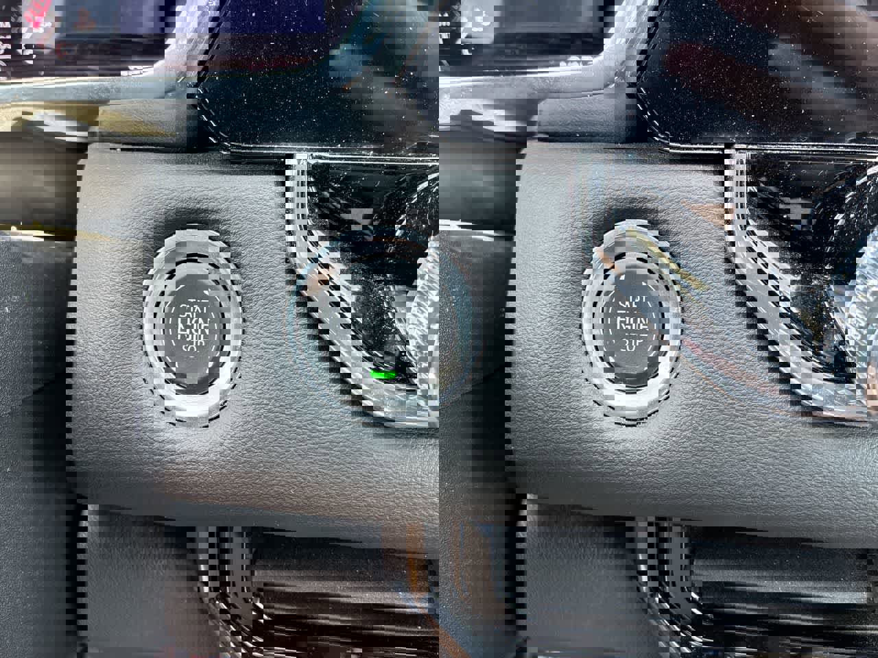 Used 2024 GMC Canyon Elevation w/ Trailering Package image 17