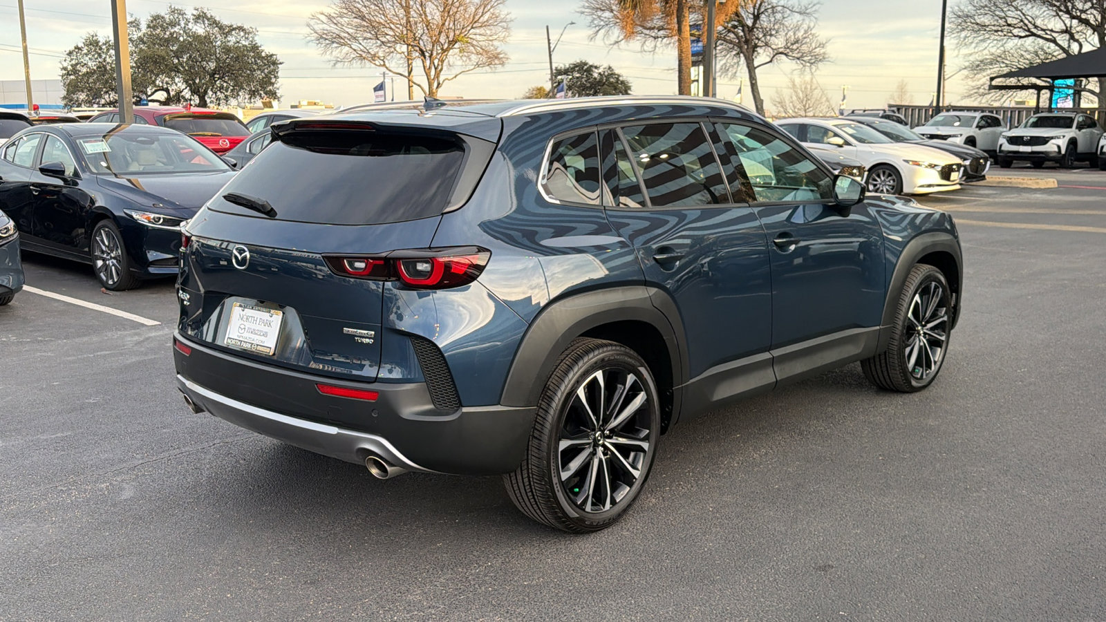 Certified 2025 MAZDA CX-50 2.5 Turbo w/ Premium Plus Pkg image 8