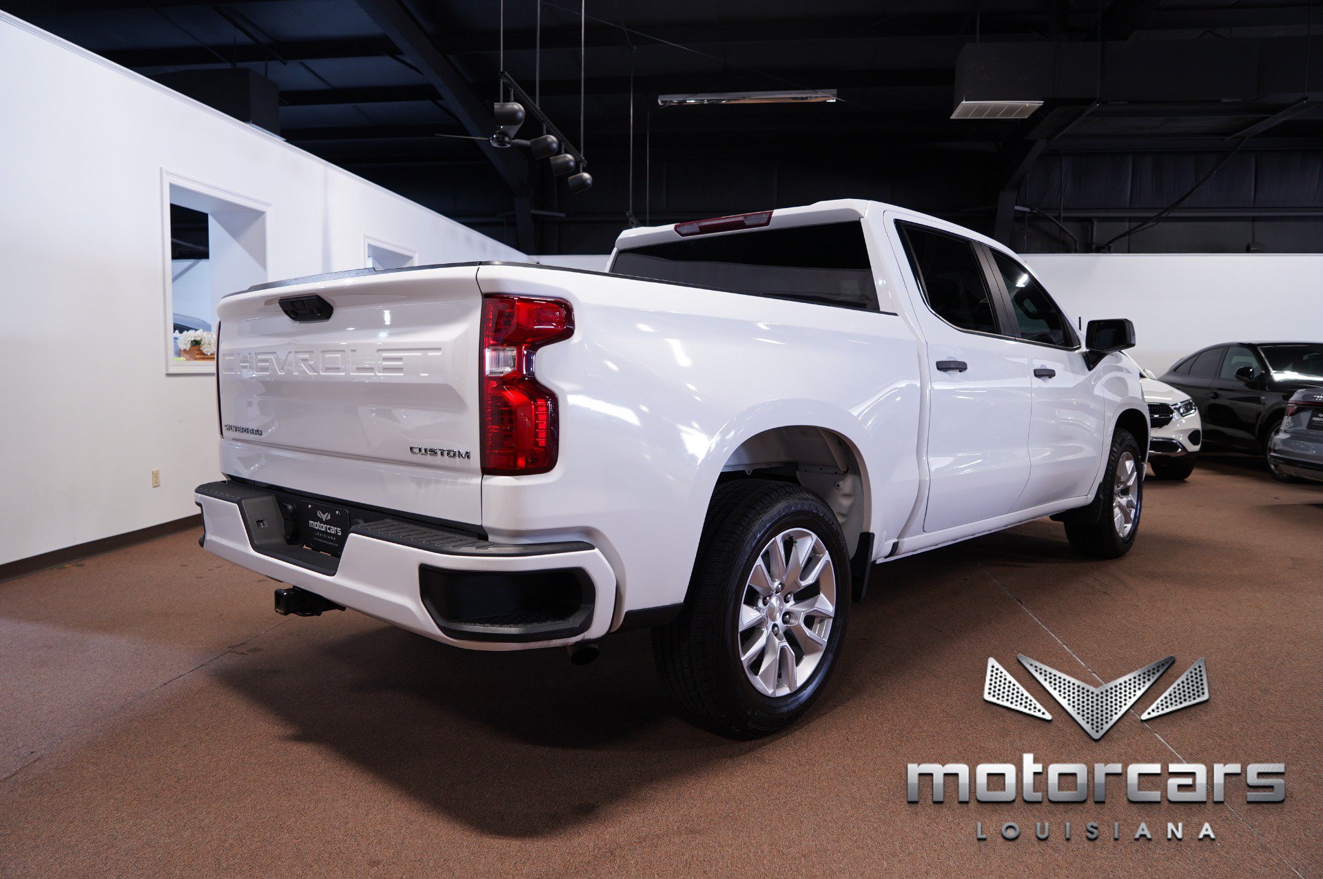 Used 2022 Chevrolet Silverado 1500 Custom RWD image 7