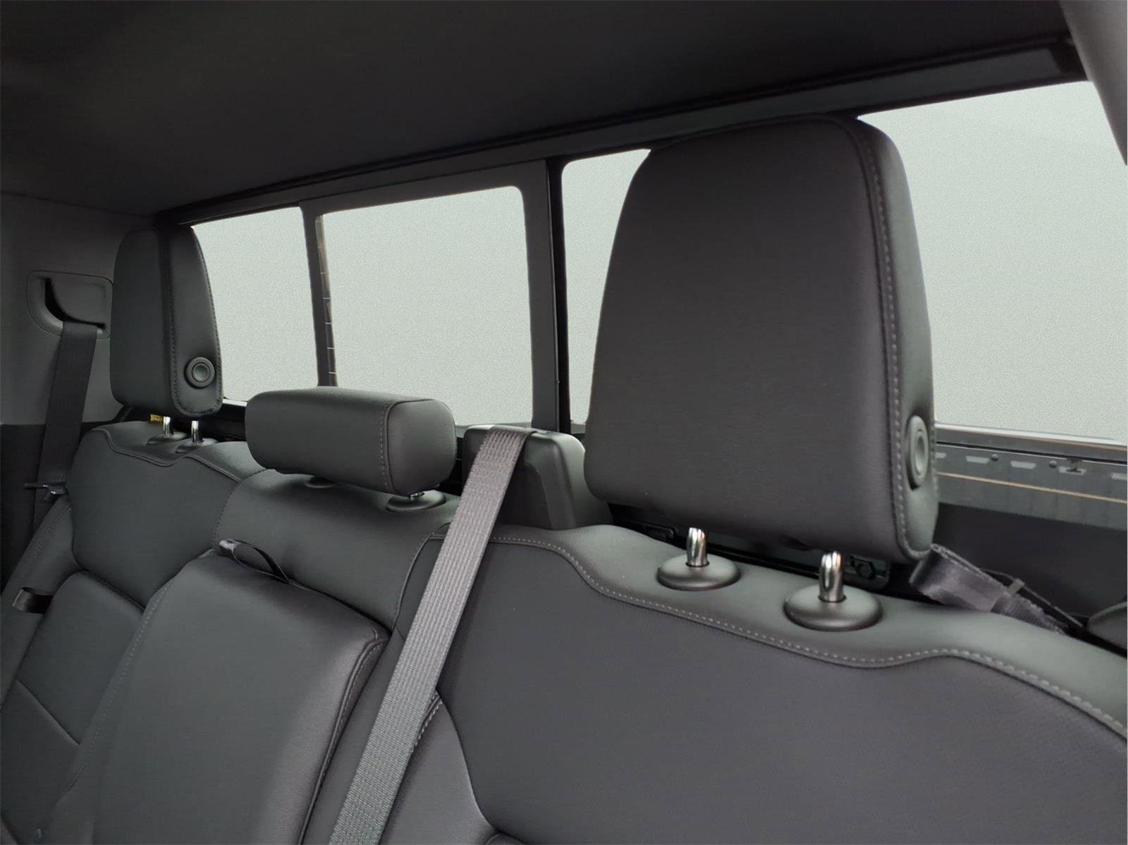 New 2026 Chevrolet Silverado 1500 LTZ w/ LTZ Premium Package image 10