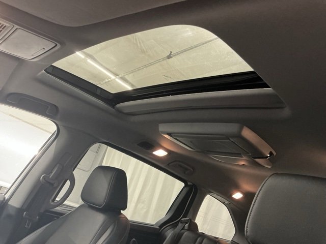 Used 2023 Honda Odyssey Touring image 16