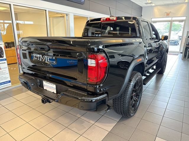 New 2026 GMC Canyon Denali w/ LPO, Denali Black Edition AWD/4WD image 4