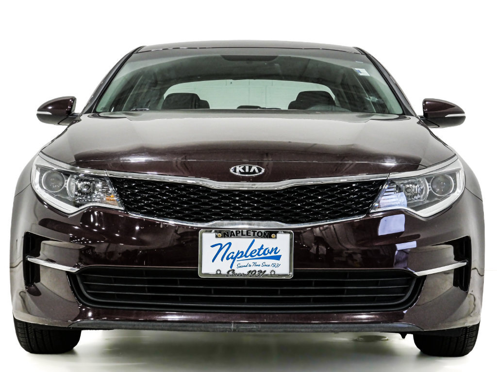 Used 2017 Kia Optima LX FWD image 2