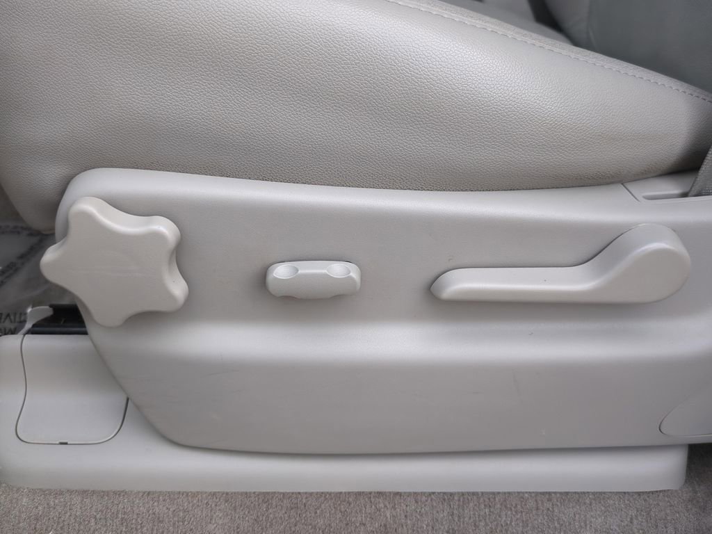 Used 2013 Chevrolet Tahoe LT w/ All-Star Edition RWD image 23