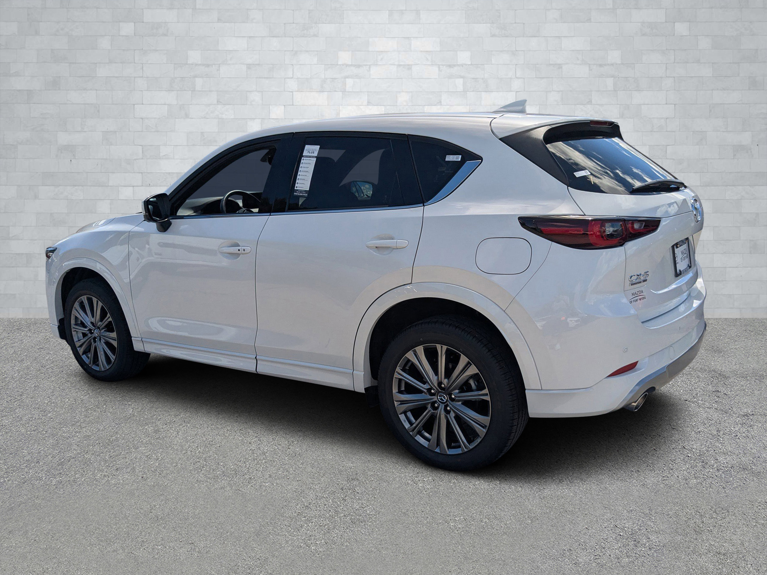 Used 2025 MAZDA CX-5 Signature image 7