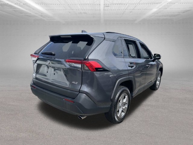Used 2024 Toyota RAV4 XLE FWD image 10