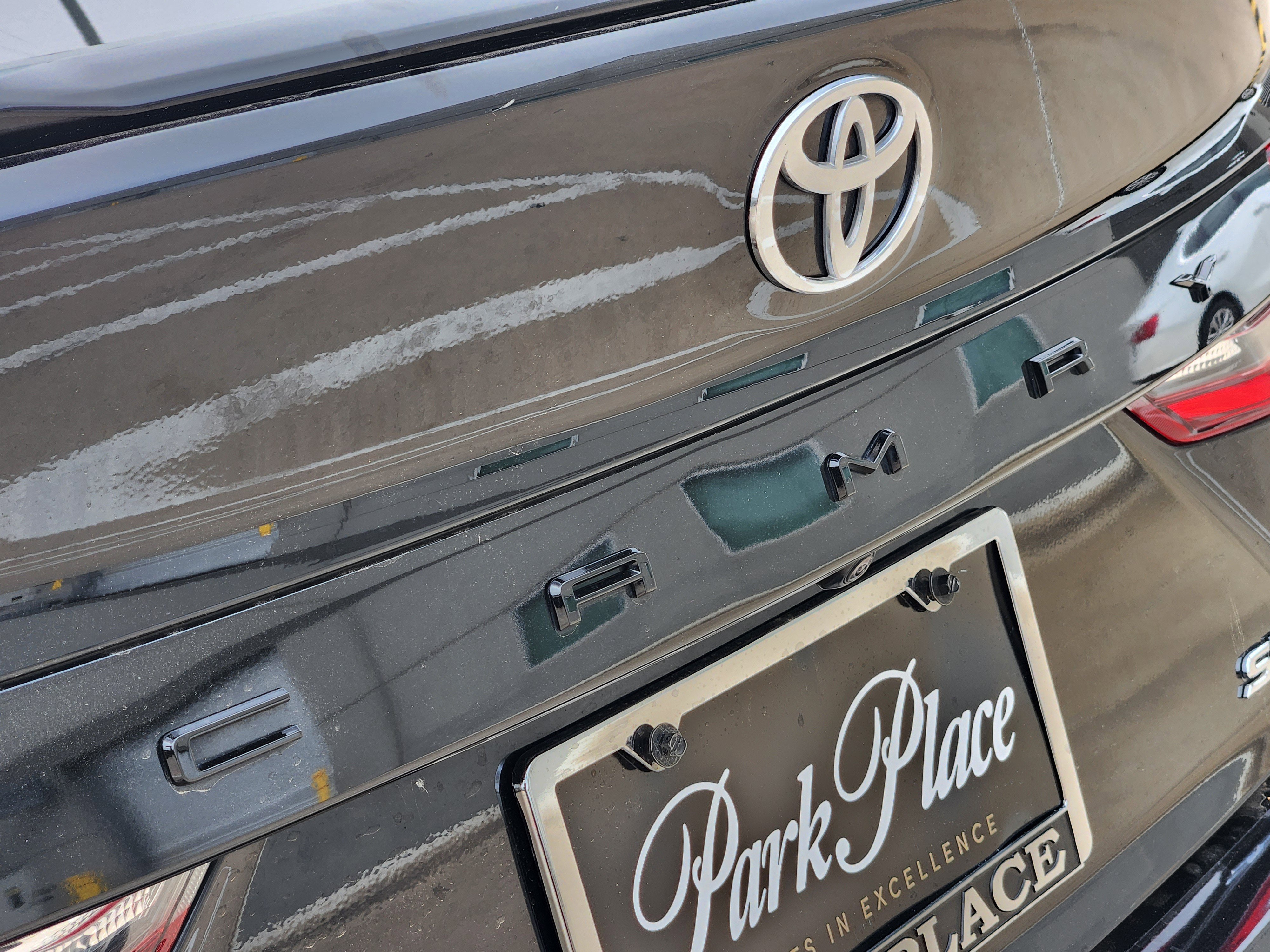 Used 2025 Toyota Camry LE image 10