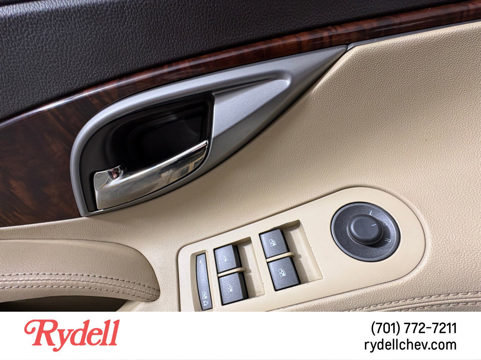 Used 2011 Buick LaCrosse CXL w/ Driver Confidence Package image 11