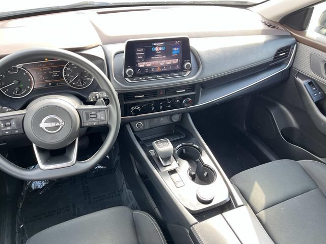 Used 2023 Nissan Rogue S AWD/4WD image 13