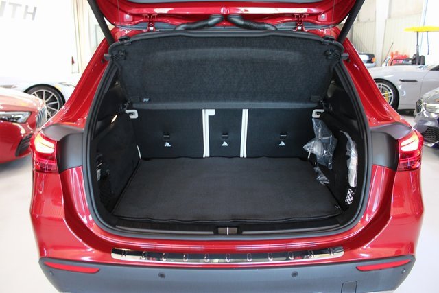 Used 2024 Mercedes-Benz GLA 250 w/ Exclusive Package image 32