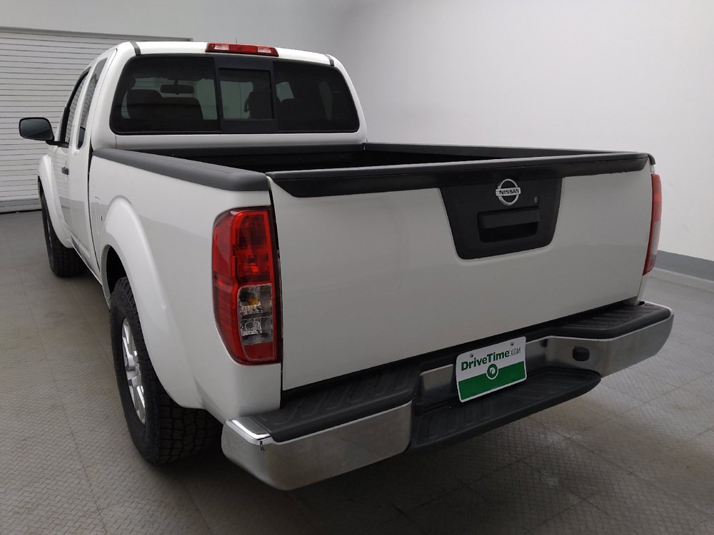 Used 2019 Nissan Frontier SV RWD image 6