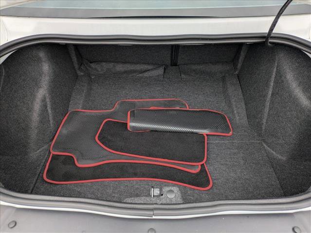 Used 2022 Dodge Challenger R/T Scat Pack w/ Shaker Package image 6