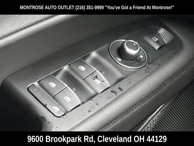 Used 2023 Alfa Romeo Stelvio Ti w/ Active Assist Plus Package image 32