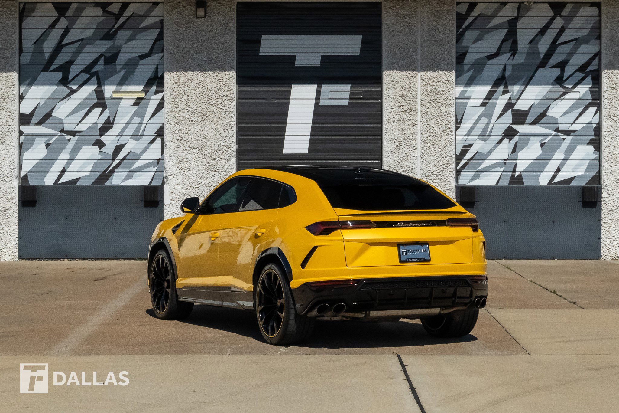 Used 2021 Lamborghini Urus image 11