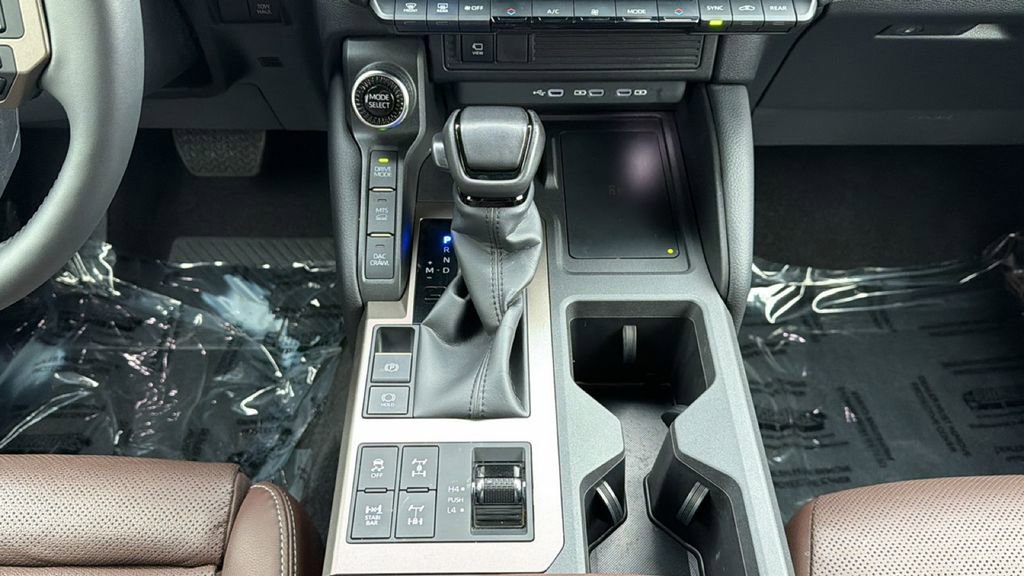 Used 2025 Toyota Land Cruiser w/ Premium Package image 35