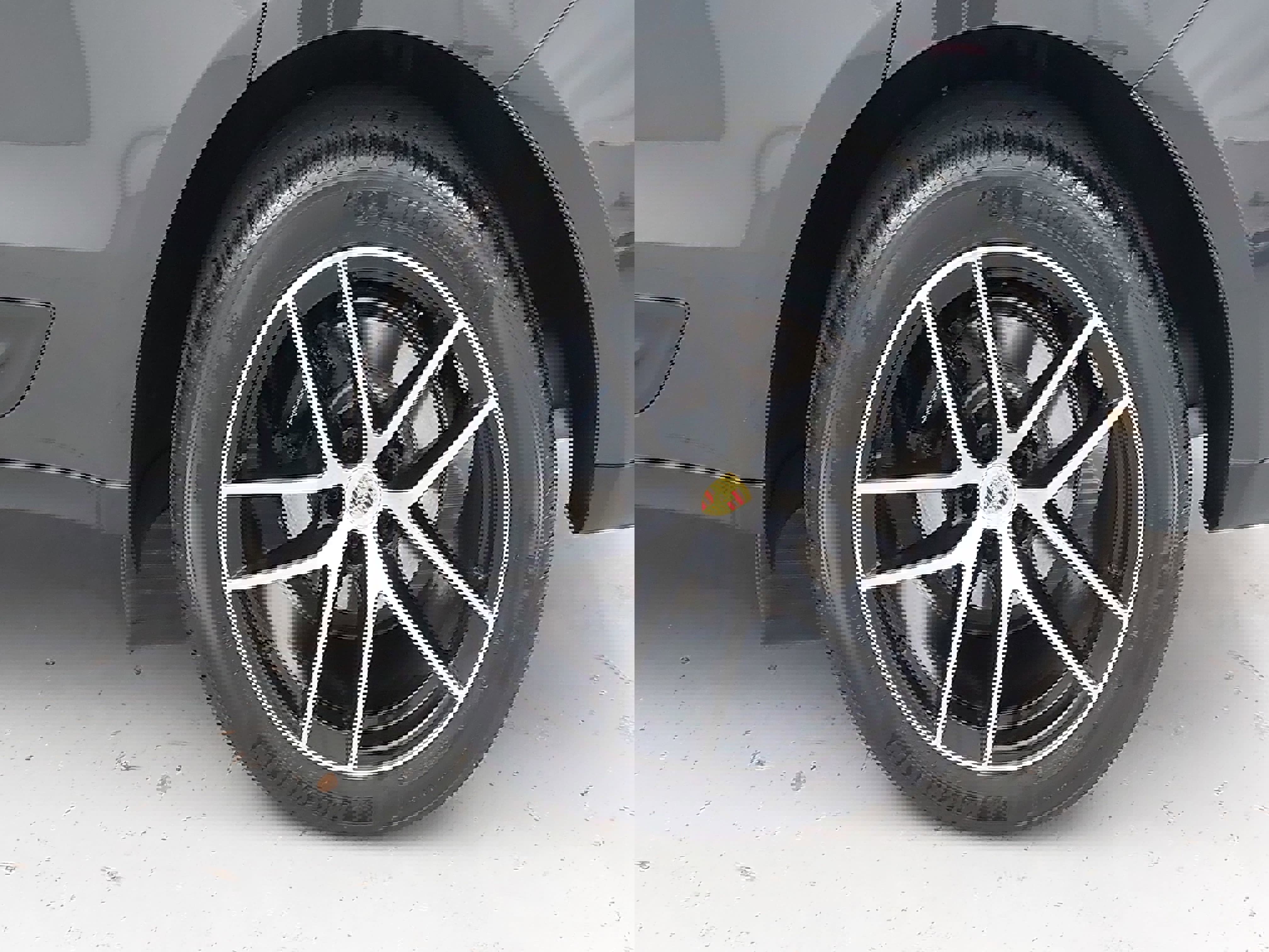 Used 2025 Porsche Macan image 36