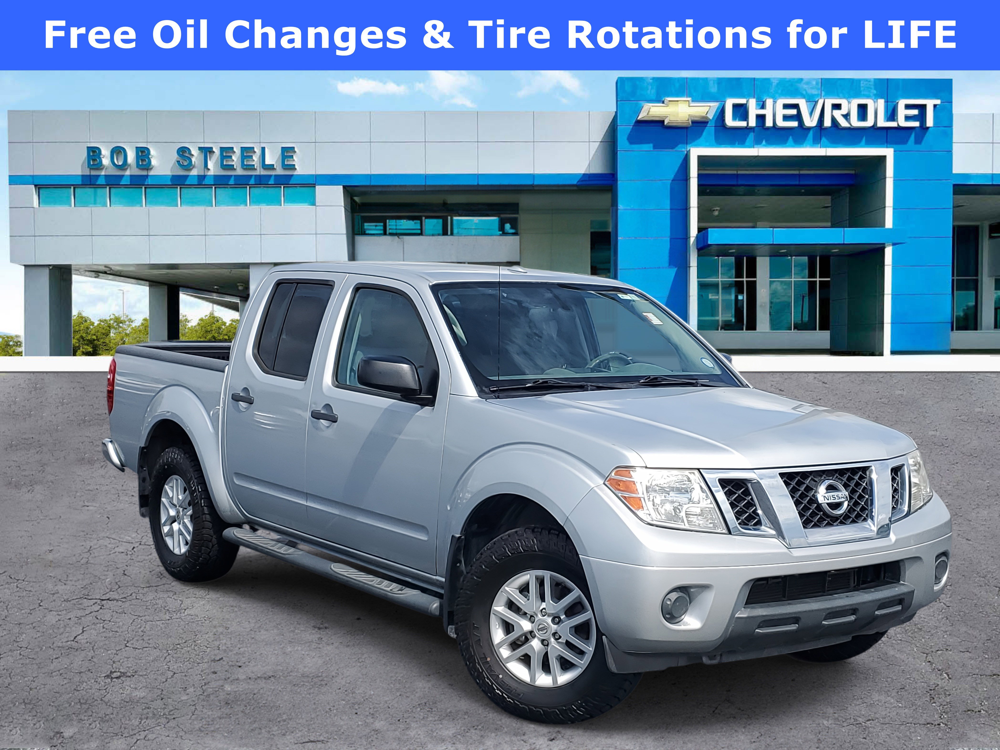 Used 2017 Nissan Frontier SV image 1