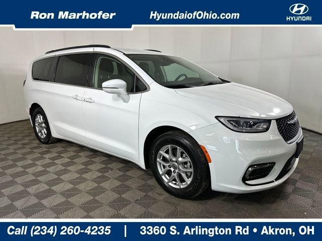 Used 2022 Chrysler Pacifica Touring-L