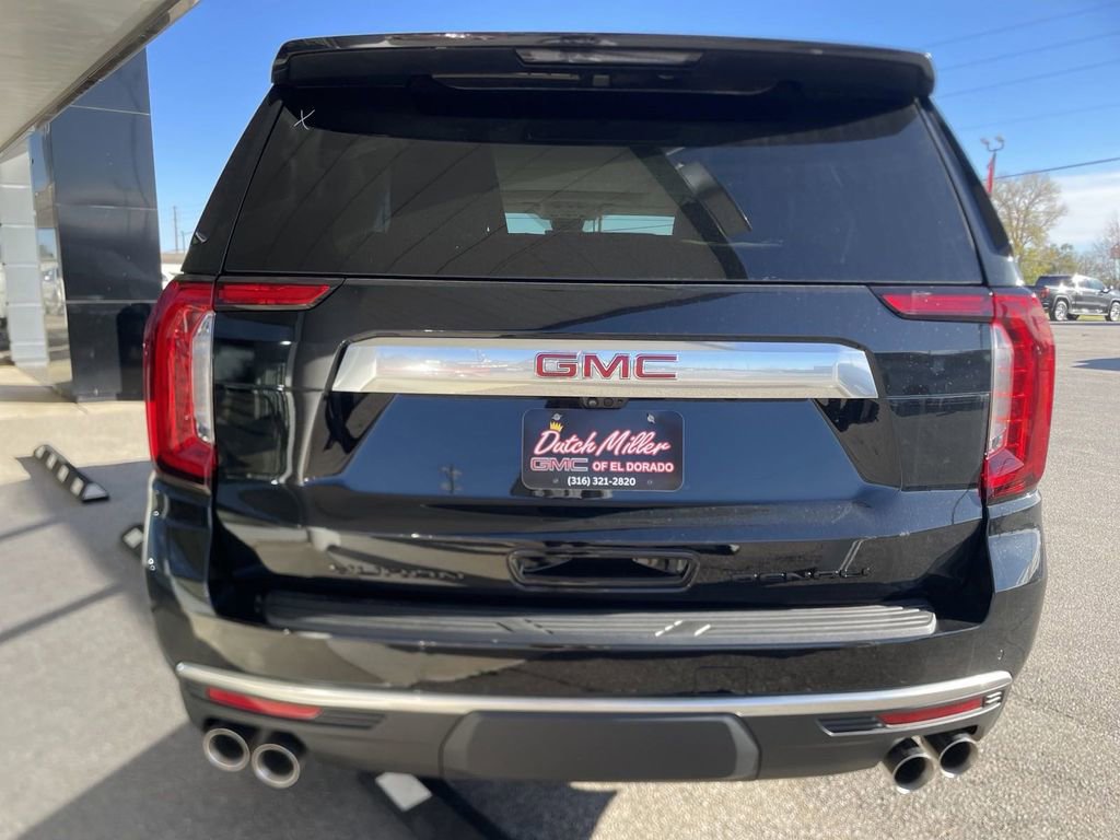 New 2024 GMC Yukon Denali w/ Denali Reserve Package image 4
