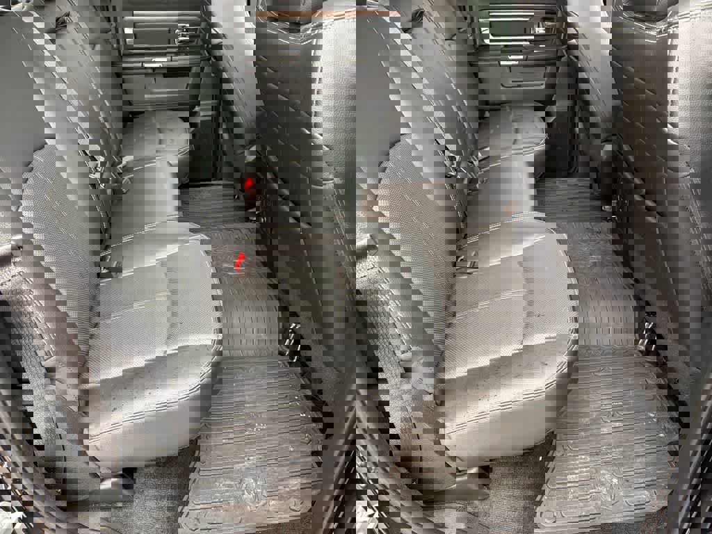 Used 2018 RAM 1500 Laramie w/ Convenience Group image 14