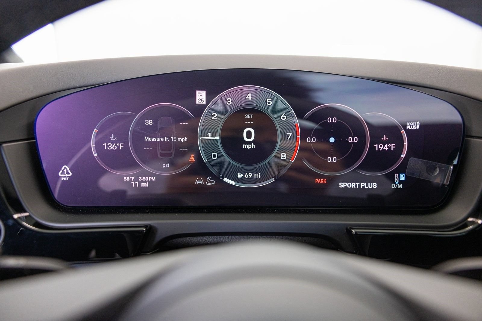 New 2024 Porsche Cayenne Coupe AWD/4WD image 18