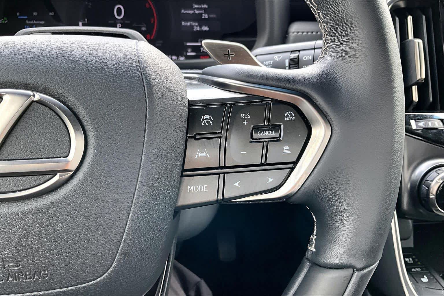 Certified 2025 Lexus LX 700h Luxury w/ Appearance Package AWD/4WD image 25