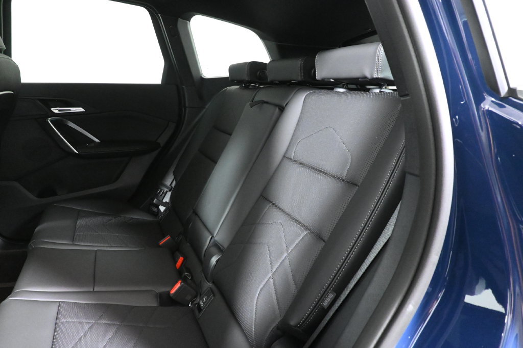 New 2027 BMW X1 xDrive28i AWD/4WD image 4