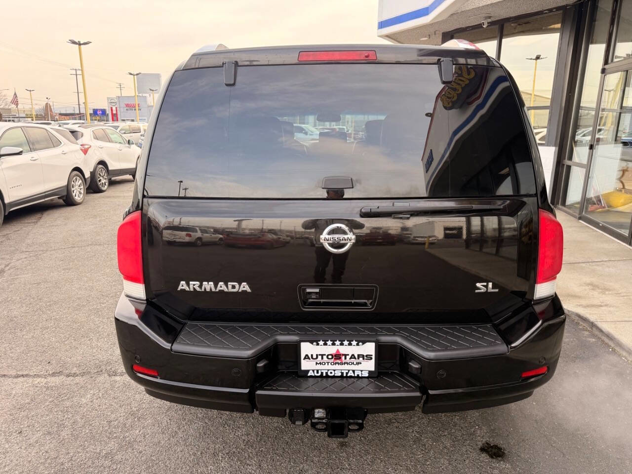 Used 2012 Nissan Armada SL w/ DVD FES Pkg image 4