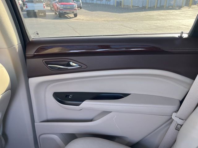 Used 2015 Cadillac SRX Luxury w/ Driver Awareness Package image 14