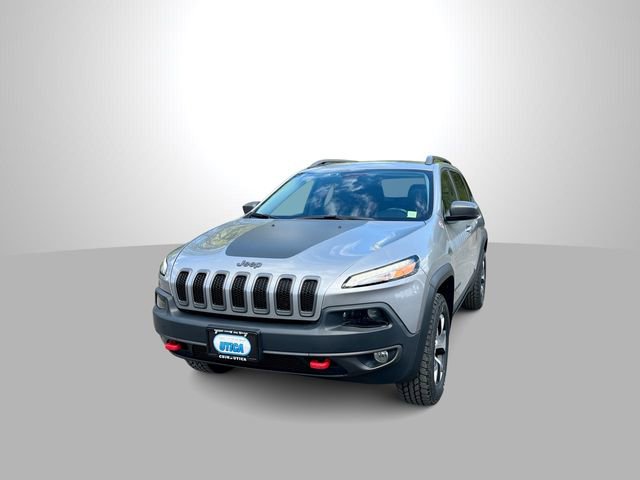 Used 2016 Jeep Cherokee Trailhawk w/ Leather Interior Group