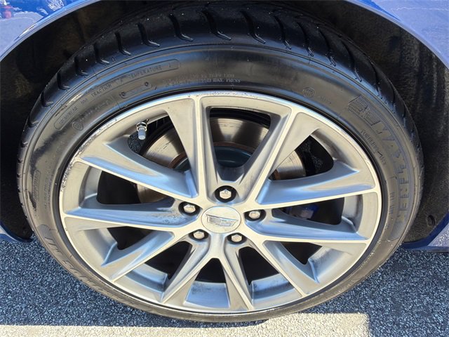 Used 2020 Cadillac CT4 V w/ Technology Package image 17