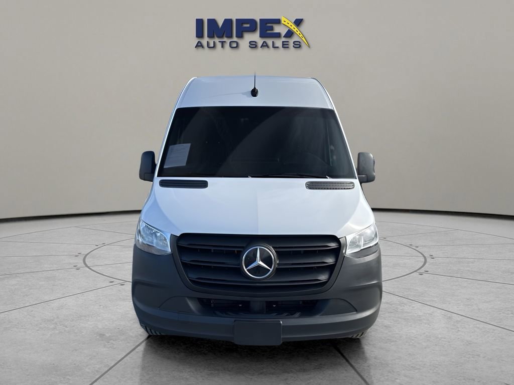 Used 2024 Mercedes-Benz eSprinter 170 Cargo image 8
