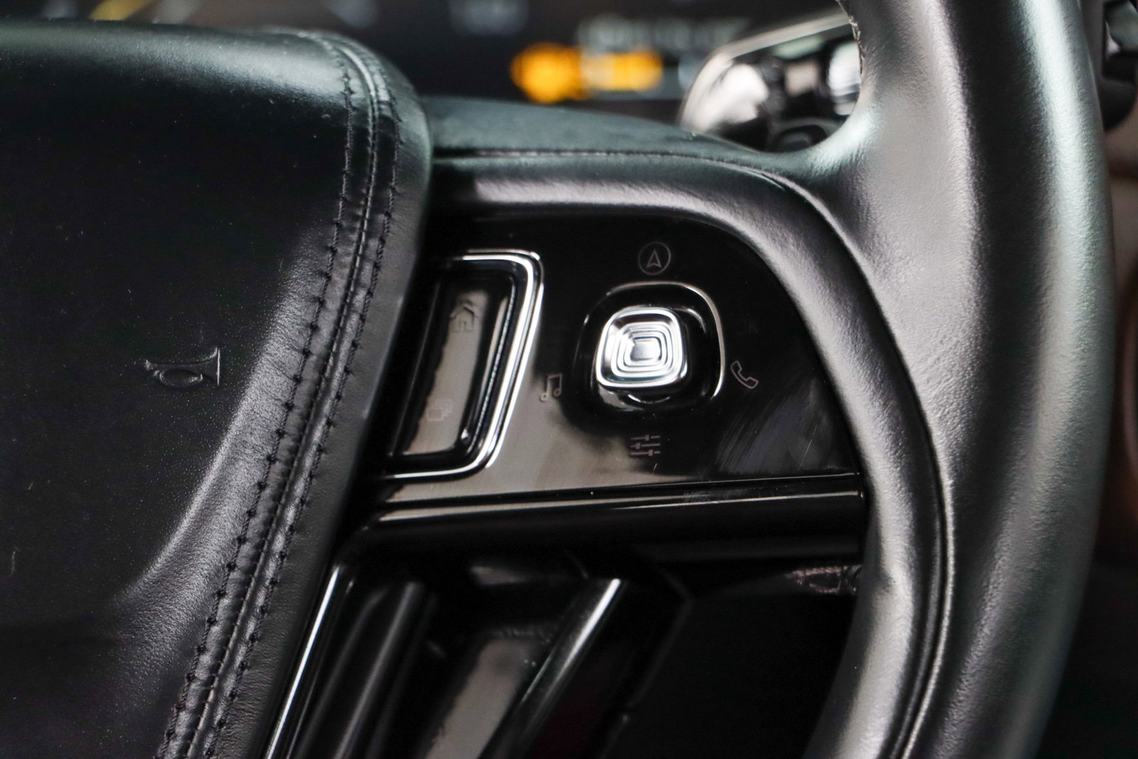 Used 2023 Lincoln Aviator Reserve w/ Jet Package image 14