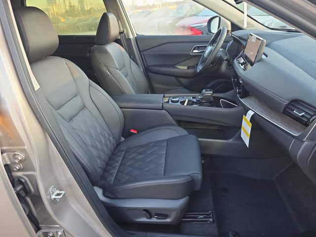 New 2026 Nissan Rogue Platinum w/ Platinum Premium Package AWD/4WD image 9