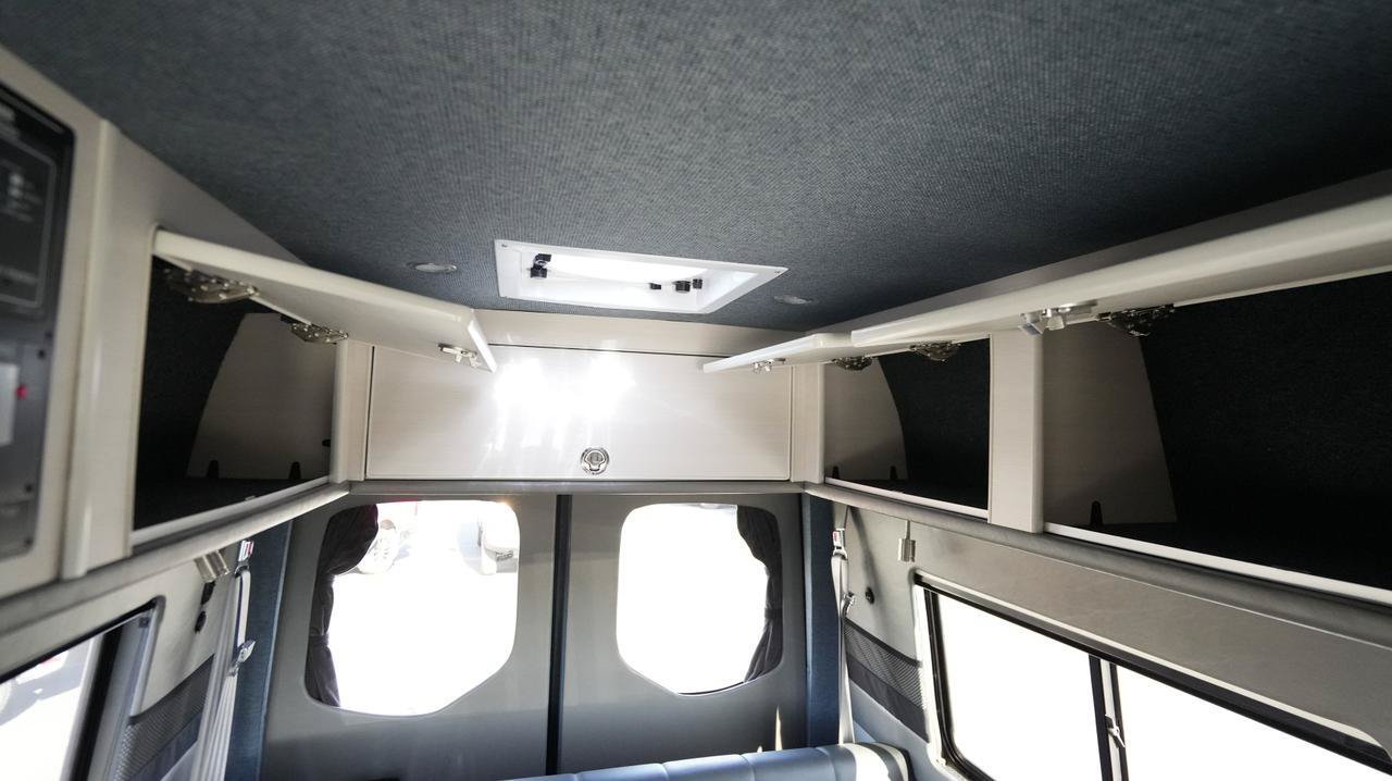 Used 2022 Mercedes-Benz Sprinter 2500 image 13