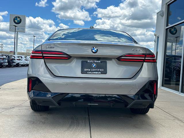 Certified 2025 BMW 530i xDrive AWD/4WD image 8