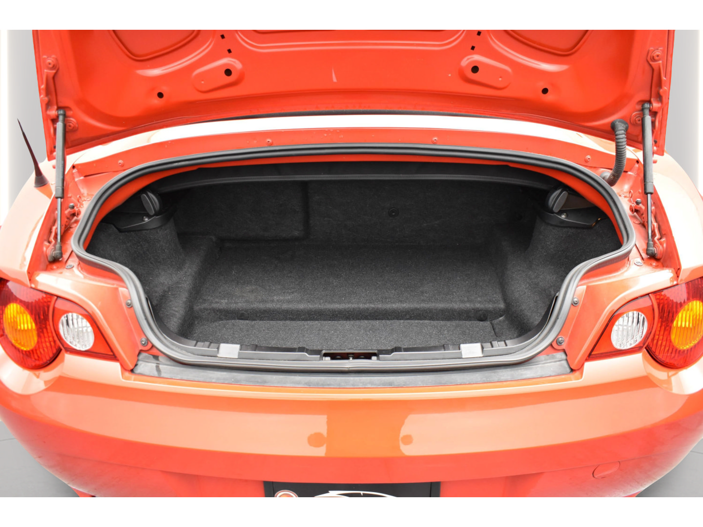 Used 2004 BMW Z4 2.5i RWD image 31