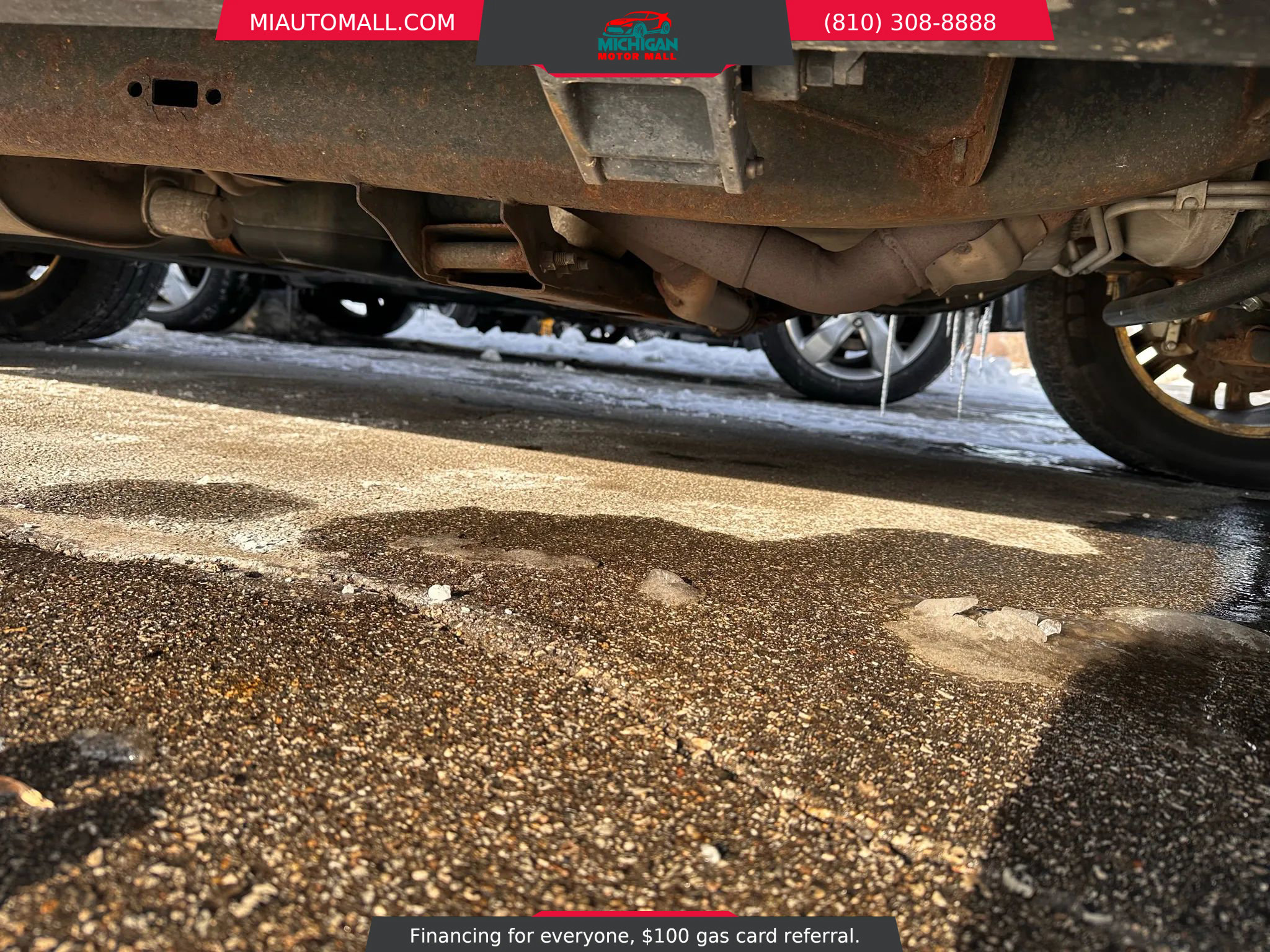 Used 2014 Lincoln Navigator Sport Utility 4D image 32