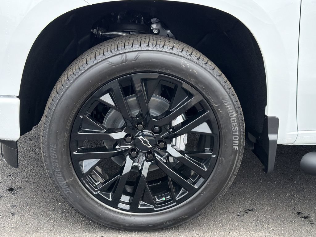 New 2026 Chevrolet Silverado 1500 RST w/ Rally Edition AWD/4WD image 22