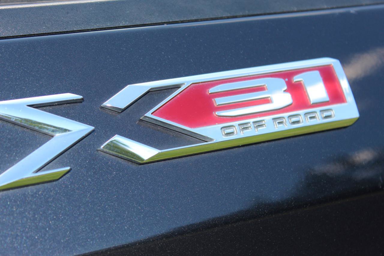 Used 2020 GMC Sierra 1500 SLT AWD/4WD image 6