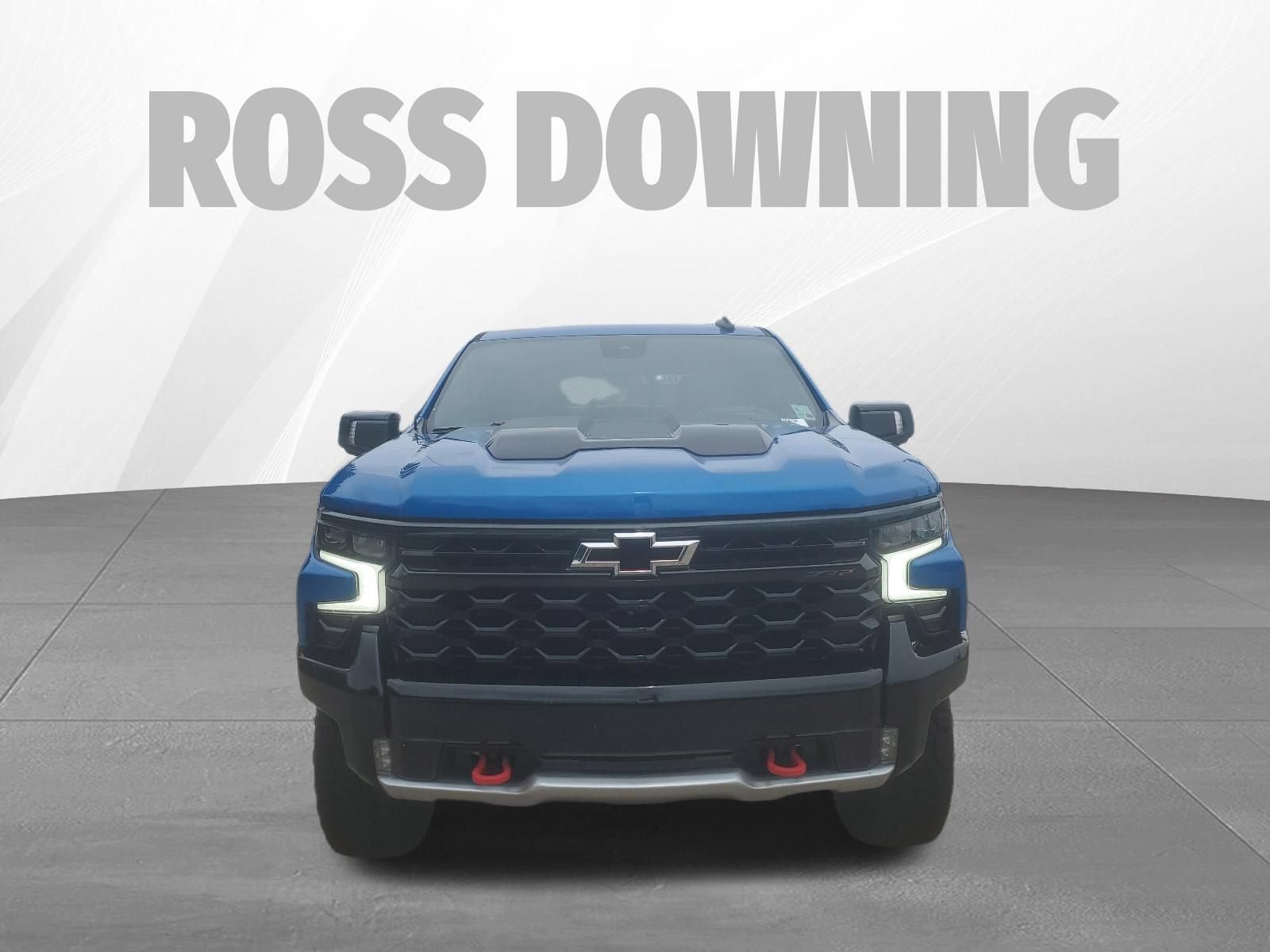 Used 2022 Chevrolet Silverado 1500 ZR2 w/ Technology Package AWD/4WD image 2