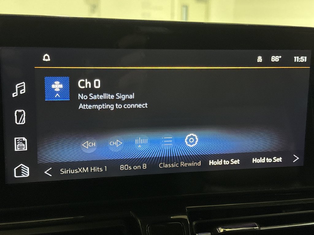 Used 2024 Chevrolet TrailBlazer RS w/ Driver Confidence Package FWD image 14