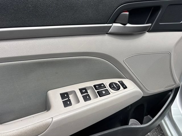Used 2018 Hyundai Elantra SEL FWD image 12