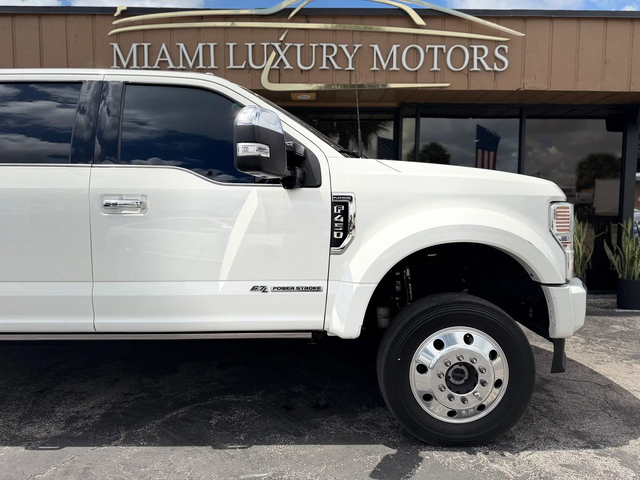Used 2022 Ford F450 Platinum w/ FX4 Off-Road Package AWD/4WD image 15