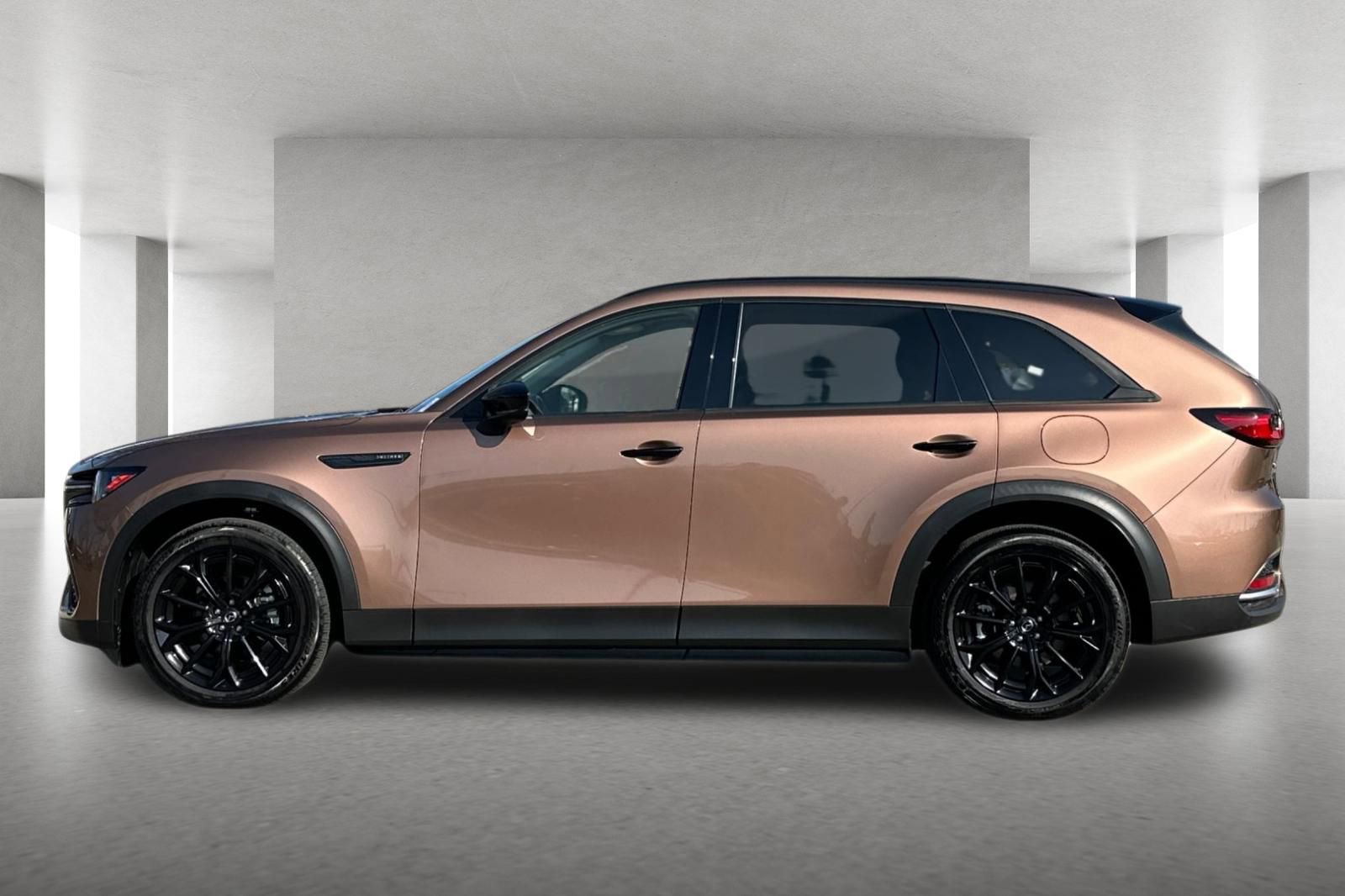 Certified 2025 MAZDA CX-70 3.3 Turbo w/ Premium Package image 7