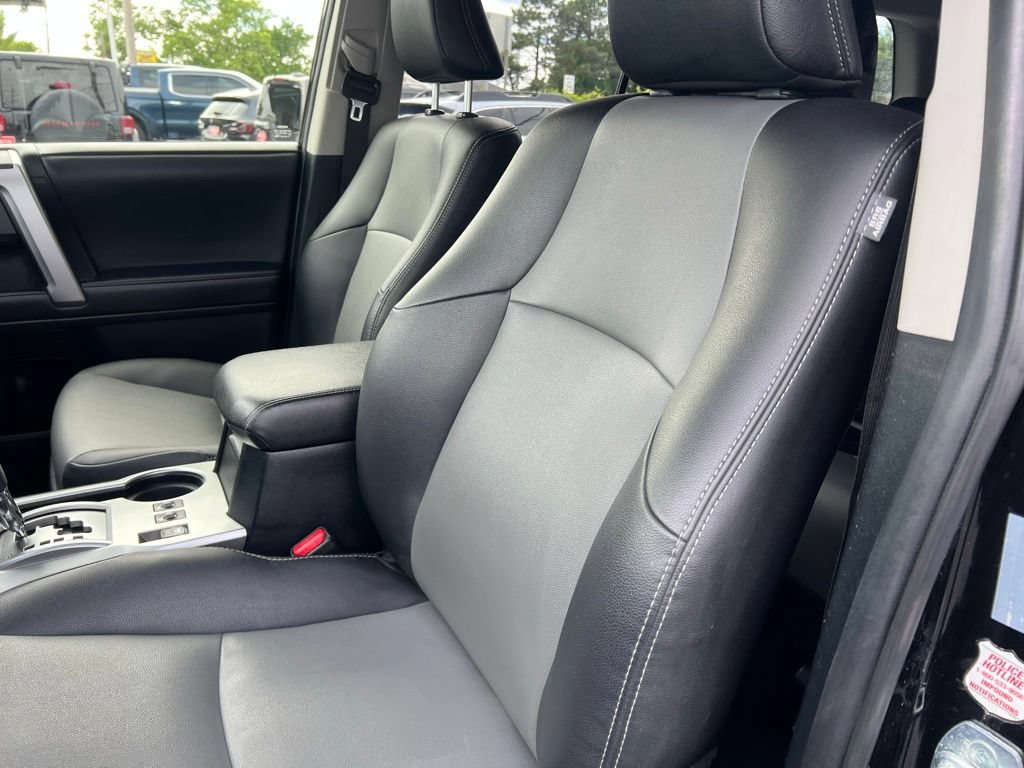 Used 2021 Toyota 4Runner SR5 Premium AWD/4WD image 26