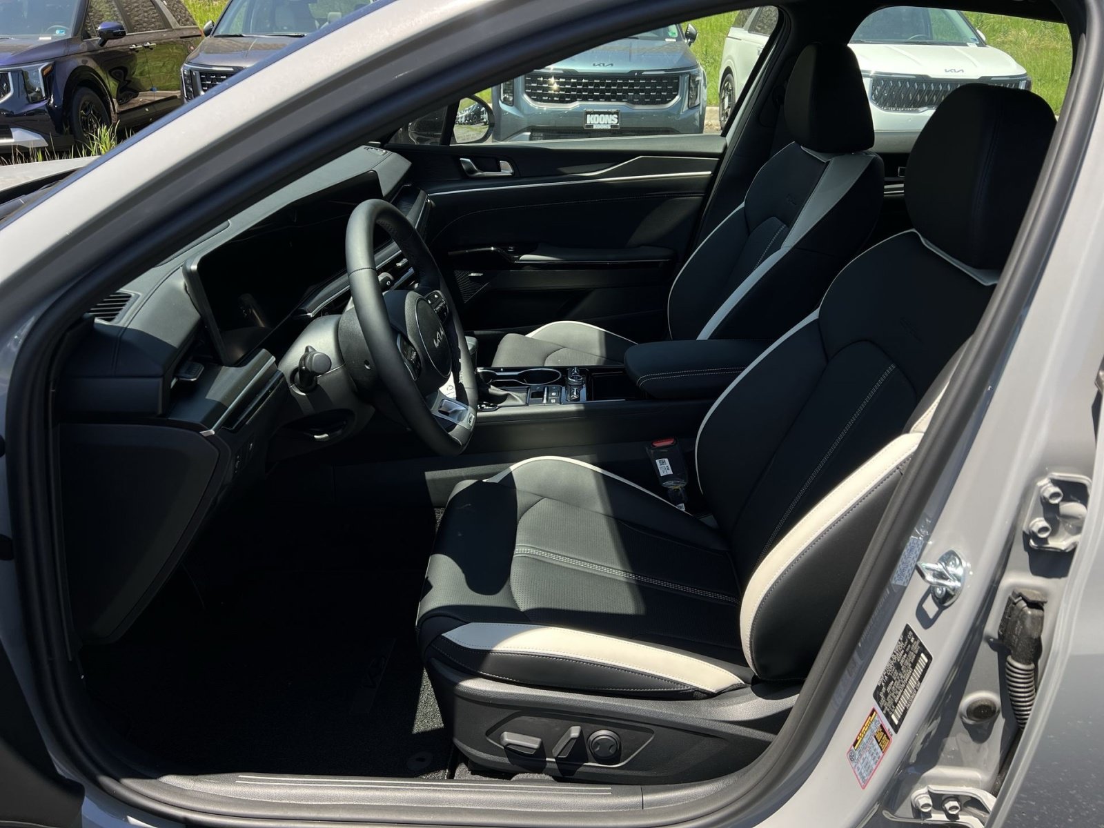 New 2026 Kia K5 GT-Line w/ GT-Line Premium Package AWD/4WD image 18
