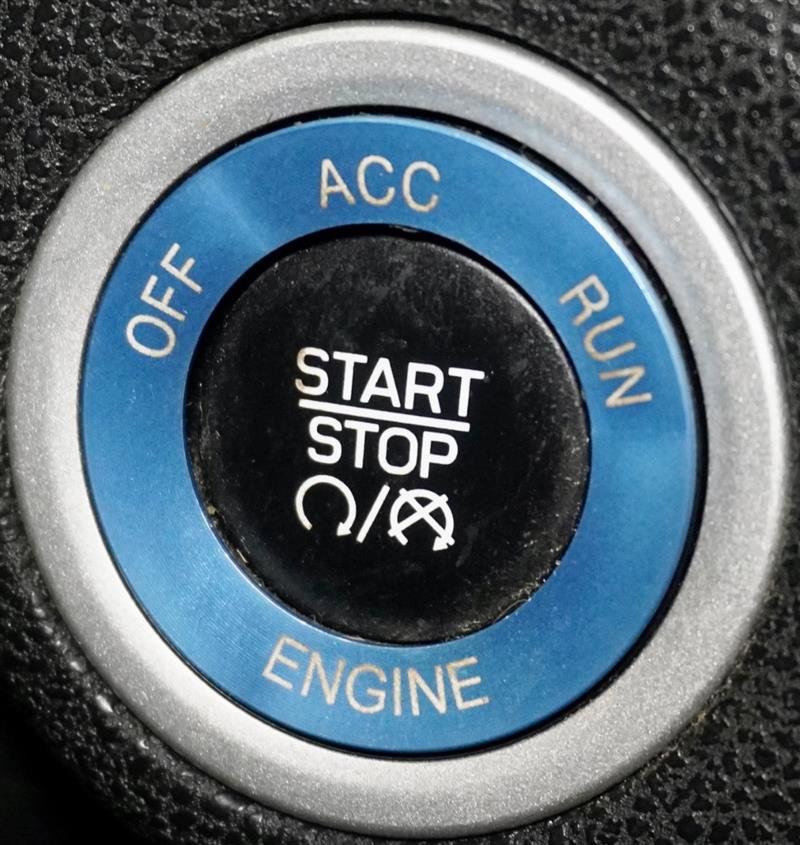 Used 2016 Chrysler 300 S image 29