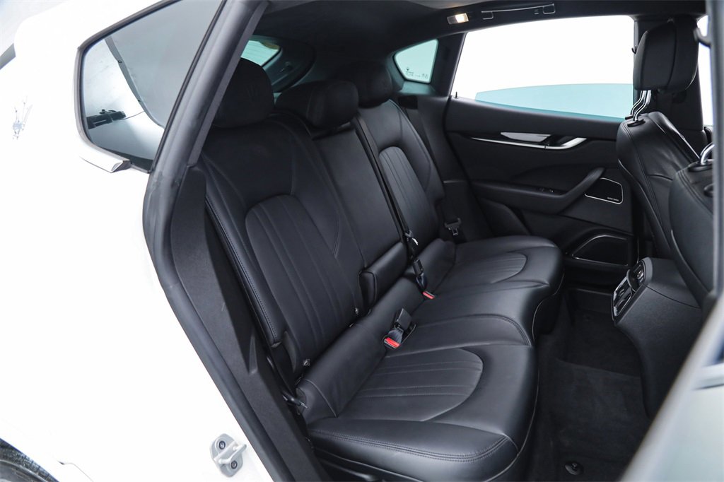 Certified 2023 Maserati Levante GT image 15